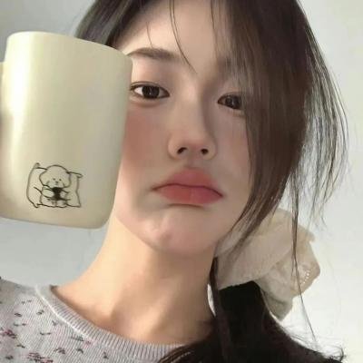 空房间里的妻子